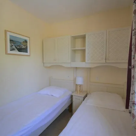 Maison 6 Pers. Avec Terrasse Privee, 3 Pieces En Duplex - Wifi & Animaux Admis - Fr-1-382-119 * Grospierres